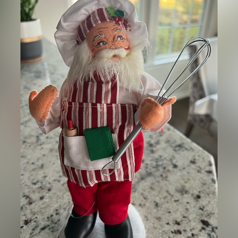 Annalee 9" Christmas Chef Santa with Wisk 2016 - 400416